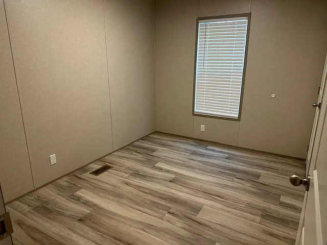 46 Bay Ct — Photo 6