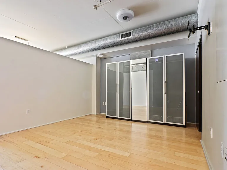 1100 S Hope St #1505 — Photo 8