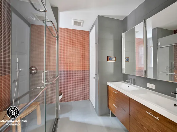 1148 5th Avenue image 15 of 19