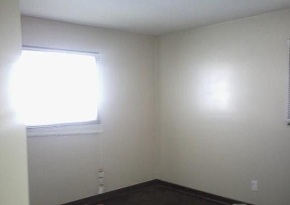 4th image of 23536 Deziel St