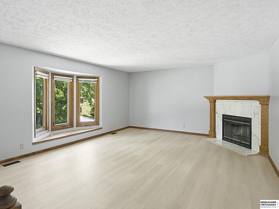 5th image of 2135 N 121st St