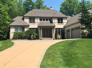 26635 Hurlingham Rd, Beachwood, OH 44122