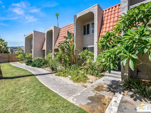 110 E Via Escuela Unit C, Palm Springs, CA 92262