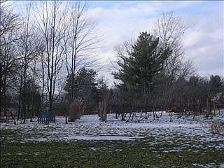 2nd image of 2565 N Center Rd