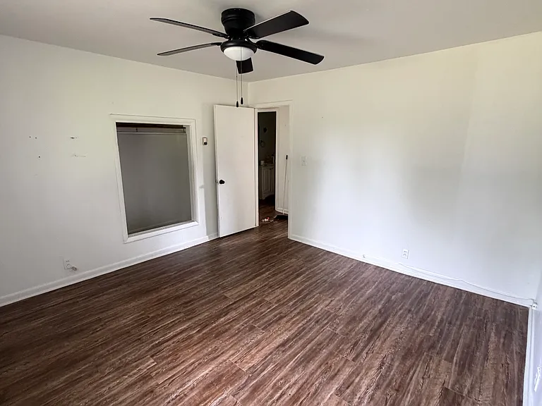 2108 N Saint Mark Ave — Photo 3