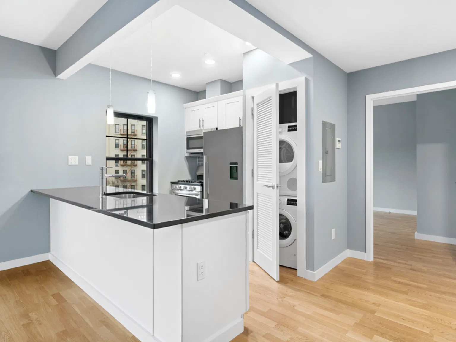 460 Grand Street — Photo 2