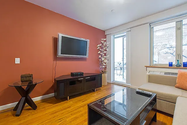 845 2nd Ave #2B — Photo 9