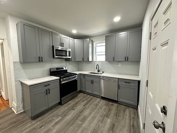 3rd image of 241 N 11th St Floor 2