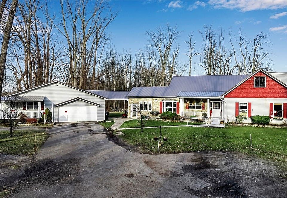 1st image of 11513 Bonnie Lake Dr