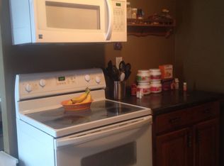 7502 N Pine St, Davenport, IA 52806