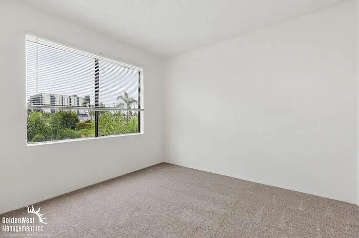 4219 Illinois St #7 — Photo 13