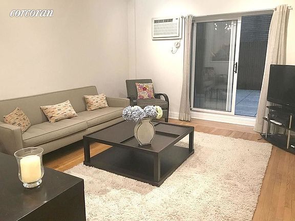 5th image of 140 W 58th St APT 2D