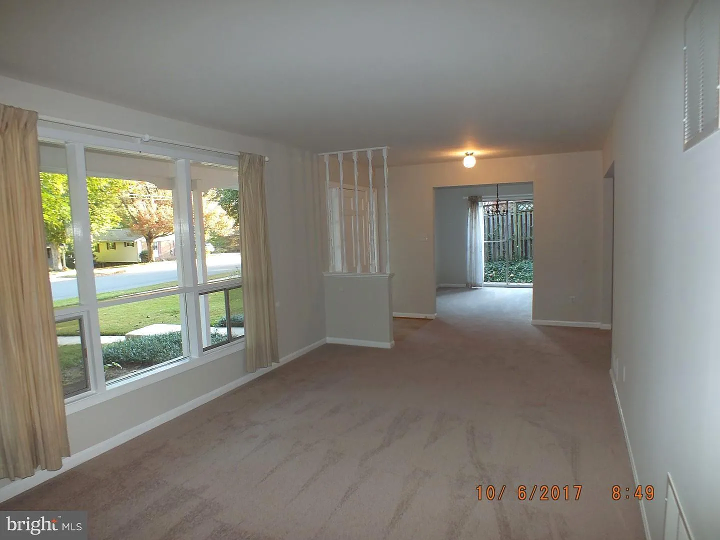 4 bed, 2.5 bath, 1950 sqft, $3,295 — Photo 4