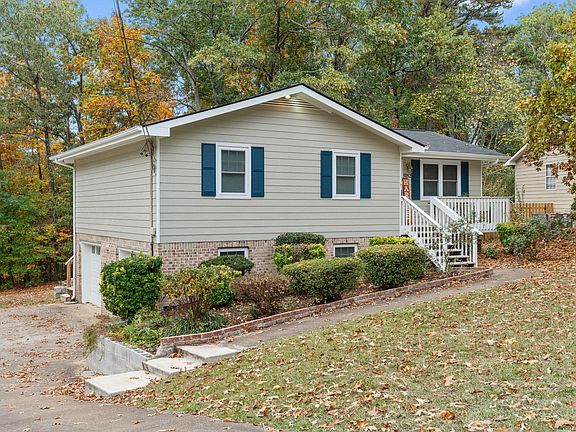 4th image of 5052 Hunter Village Dr