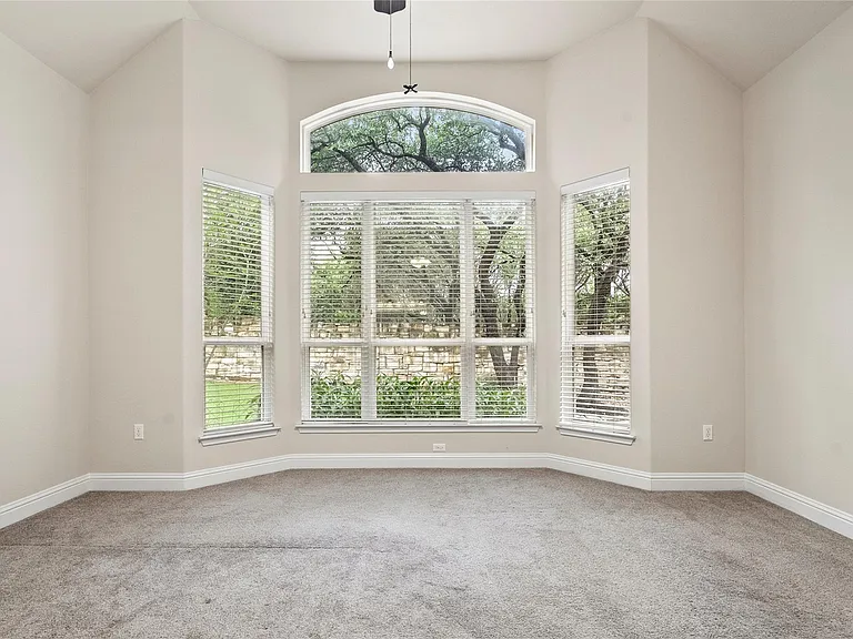 11704 Quintana Cv — Photo 20