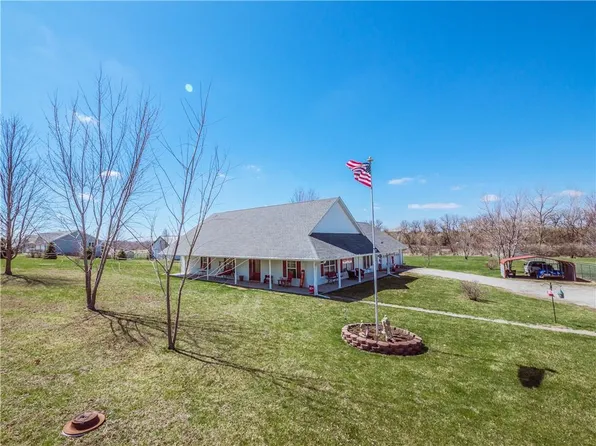 24913 Meyer Blvd, Maryville, MO 64468