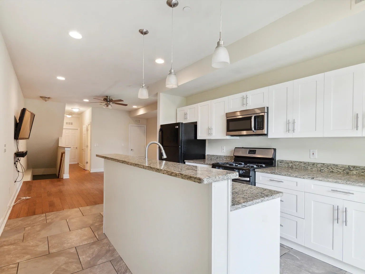 1728 N Gratz St — Photo 4
