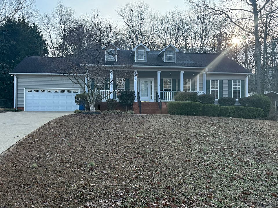 1st image of 312 Mountain Lake Cir