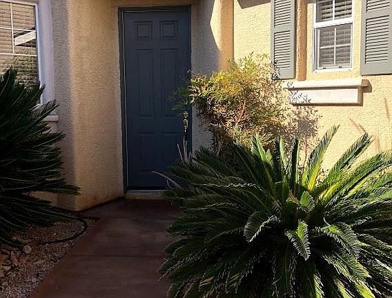 2nd image of 10386 Starthistle Ln