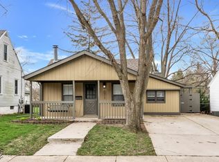 1071 S 8th Ave, Kankakee, IL 60901