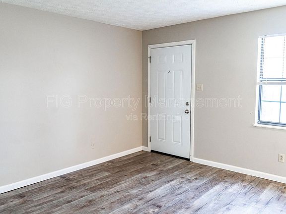 5th image of 129 Hillcrest Dr #4