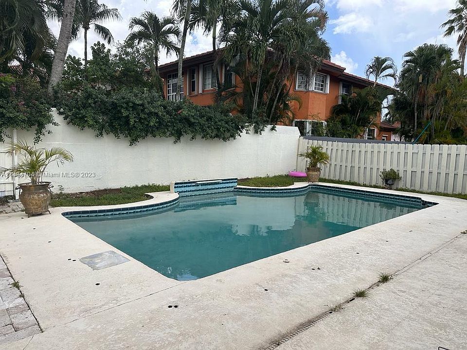 2nd image of 8951 NW 150th Ter
