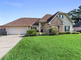 509 Riverland Dr, Madisonville, LA 70447