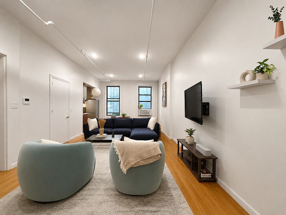 1st image of 309 E 14th St APT 2