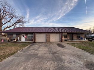105 E Cedar Ave, Fort Gibson, OK 74434