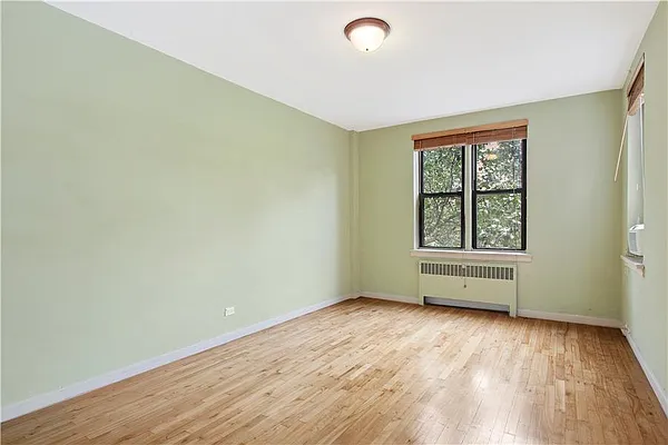 Sold by Douglas Elliman | media 17