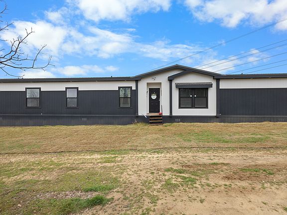 5th image of 1012 County Road 1180