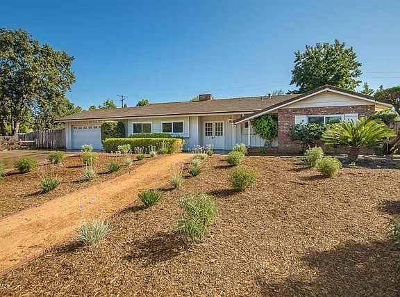 90 Old Farm Ct-1