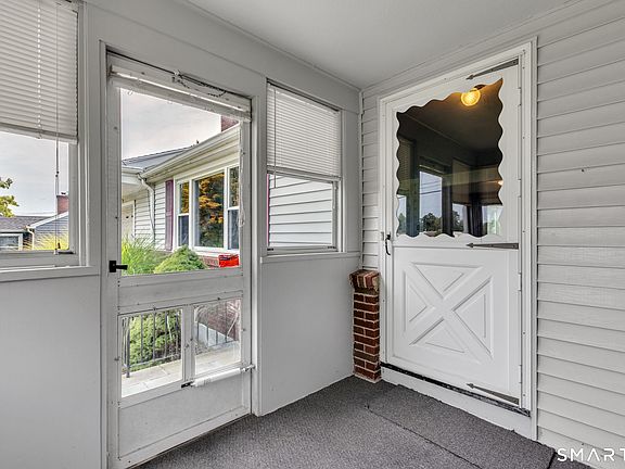 4th image of 22 Cottwell Drive
