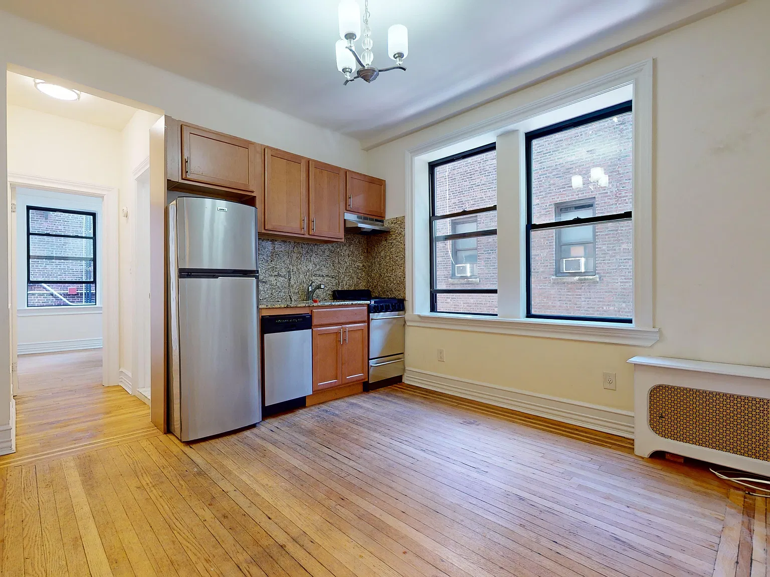 245 West 51st Street — Photo 4