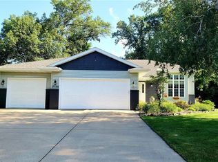 3106 Anric Dr, Eau Claire, WI 54701