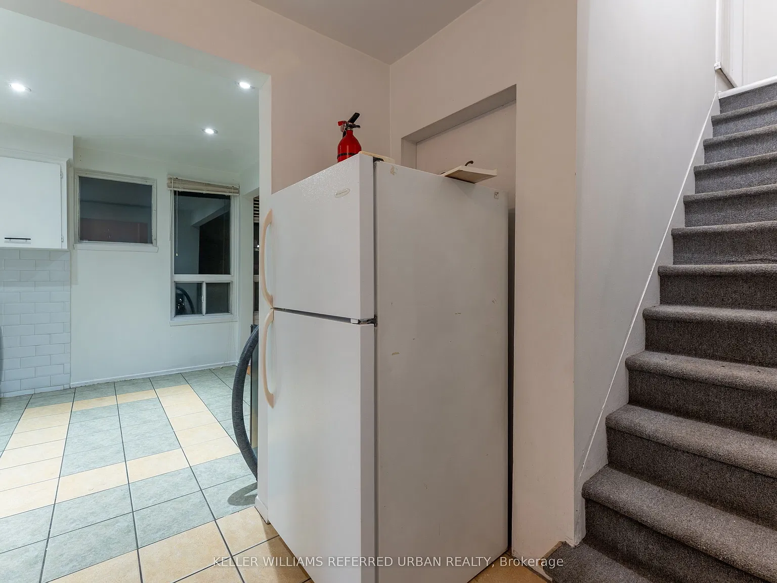 3 bed, $2,700 — Photo 4