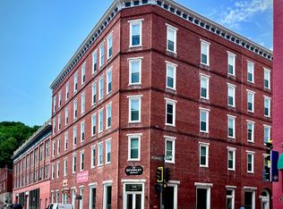 104 S New St APT 505, Staunton, VA 24401