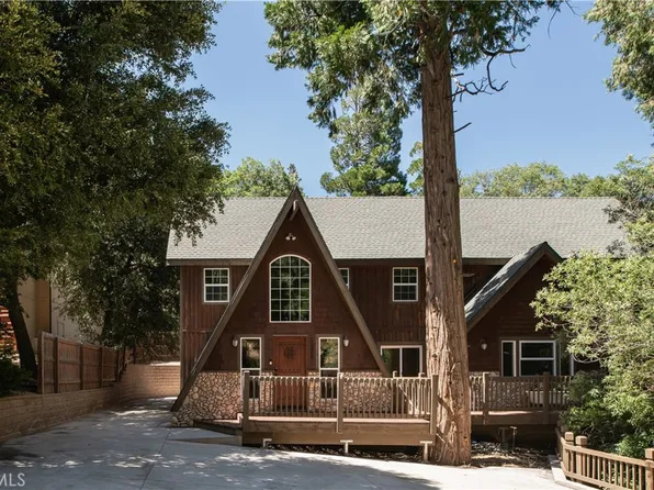 1626 Creek Dr, Lake Arrowhead, CA 92352