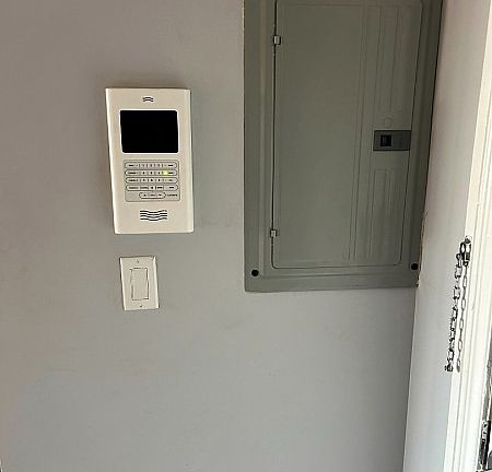 4th image of 60 Parkway Dr E APT 12J