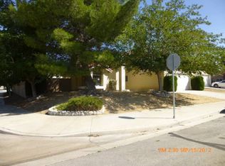 37022 Dawson Dr, Palmdale, CA 93550