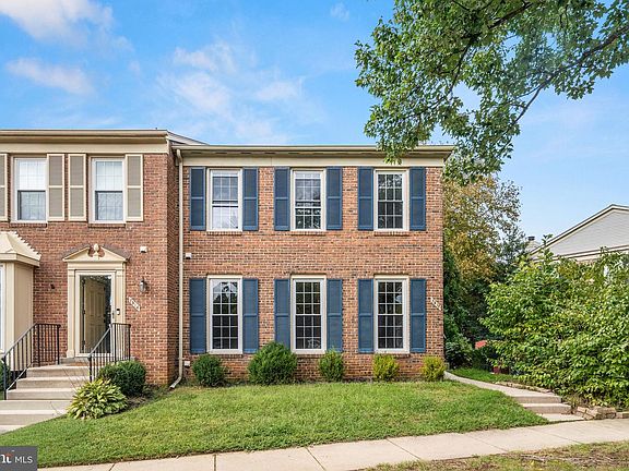 3rd image of 7512 Oldham Way