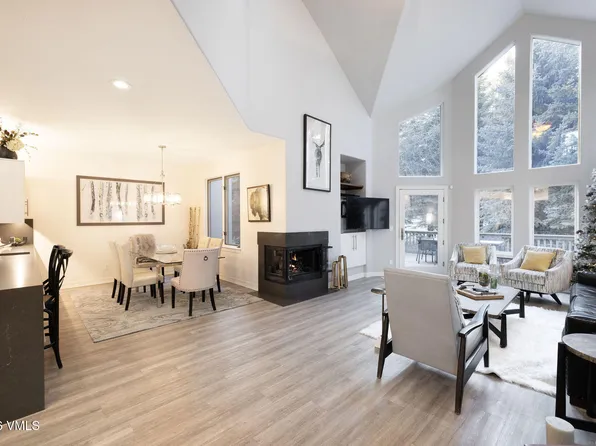 99 Castle Peak Close APT B, Edwards, CO 81657
