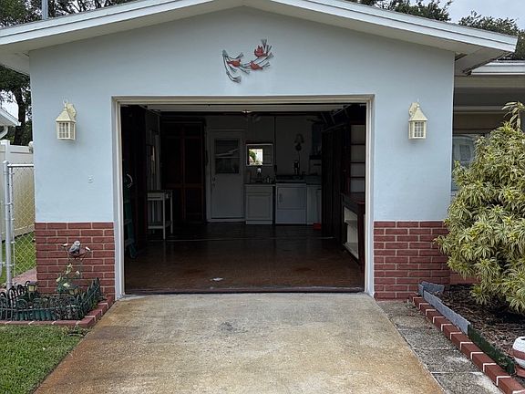3rd image of 1144 San Remo Dr