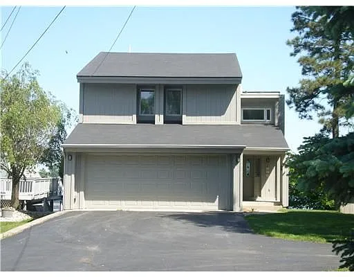11829 Main St photo 1