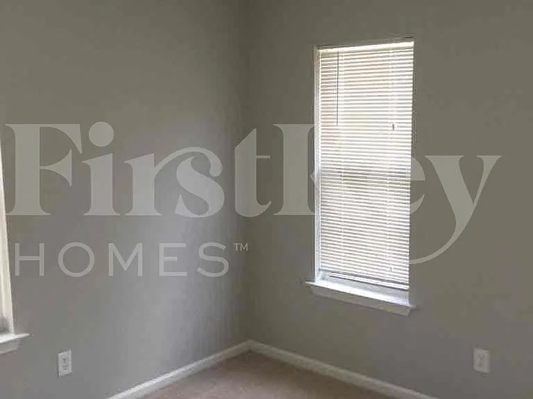 1138 Summerstone Trce — Photo 12