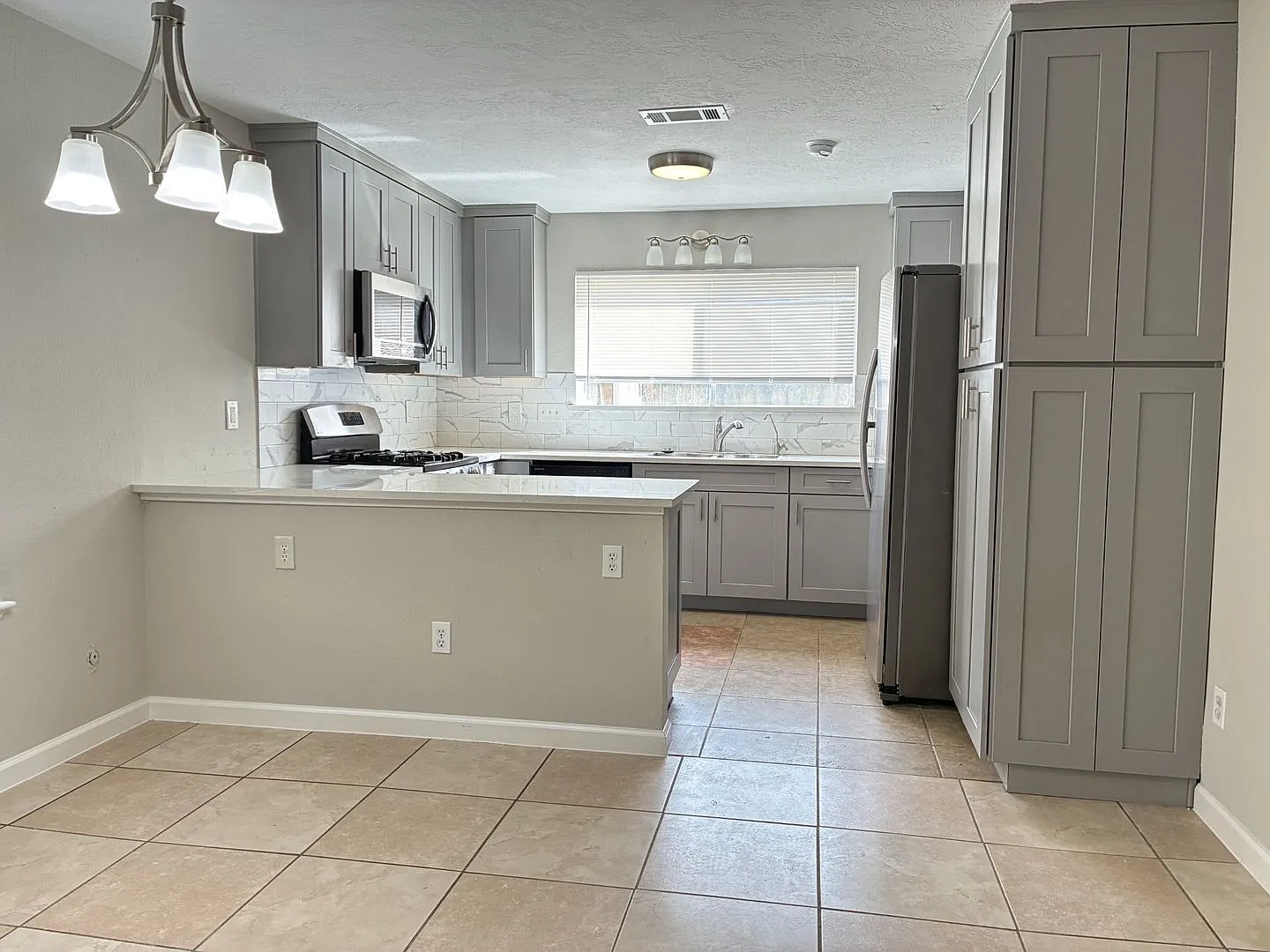 For Lease | 3 Bed, 2 Bath | 1,448 Sq Ft | Cypress Meadow Community | — Photo 4