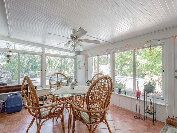 4th image of 2692 Bellhurst Dr