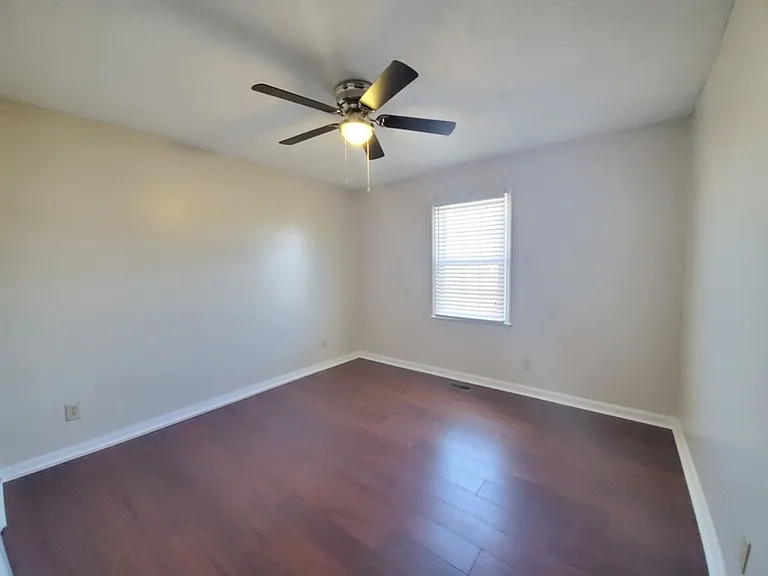 7886 Uriah Dr — Photo 7
