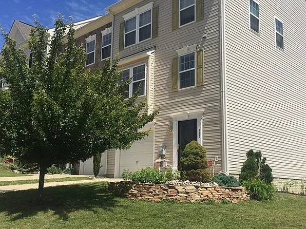 112 Raphael Ct, Martinsburg, WV 25403
