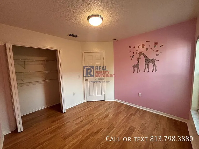 10128 Heather Sound Dr — Photo 8